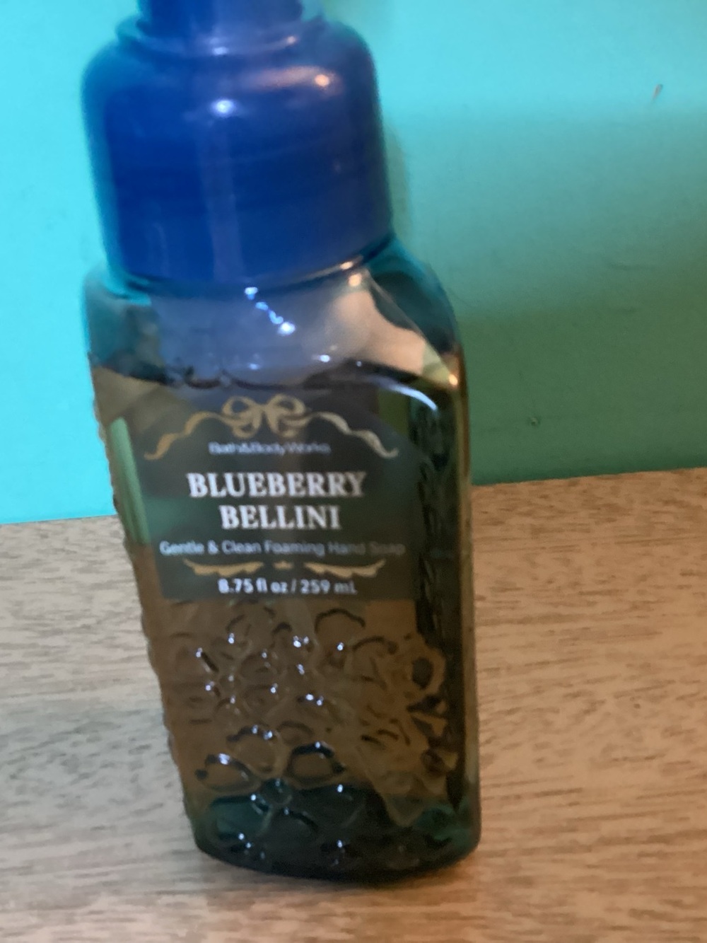Blueberry Bellini Bath and Body Works Hand Soap New - Picture 3 of 5